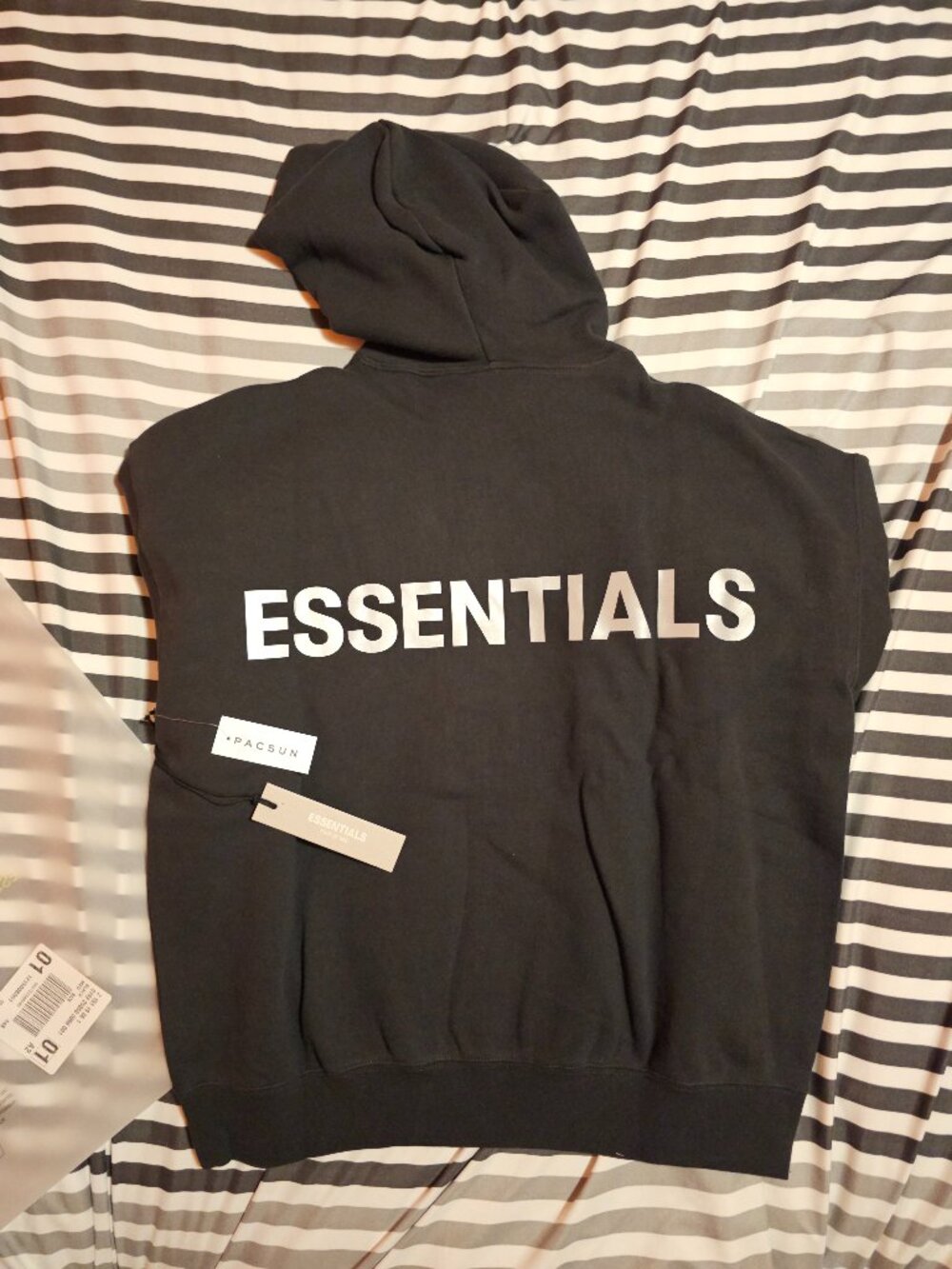 FW19 Fear of God (FOG) Essentials FW19 3M Reflective Hoodie Black